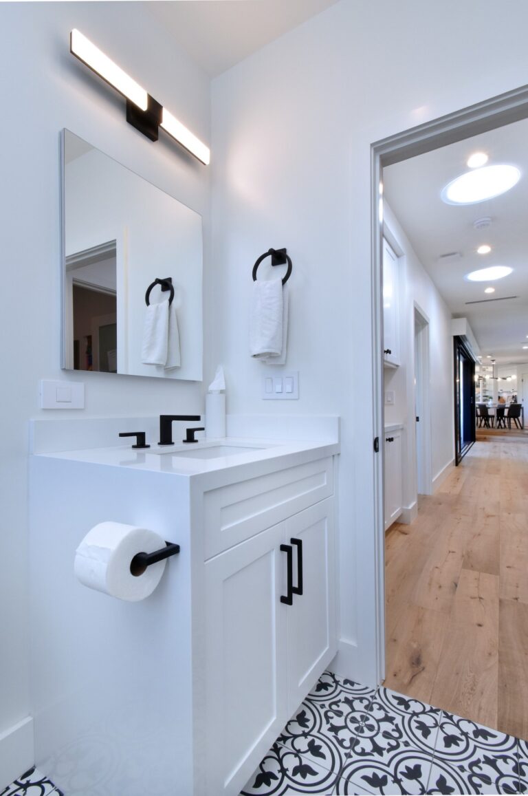 guest bathroom iii m5KbkDR6XJuV5QNj