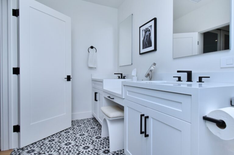 master bathroom iii Yyv7458NQDfXLDEK