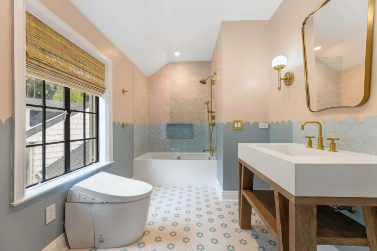 interior pro images 1141 maroney lane 7 AGB4MK4bBDS6MQE4