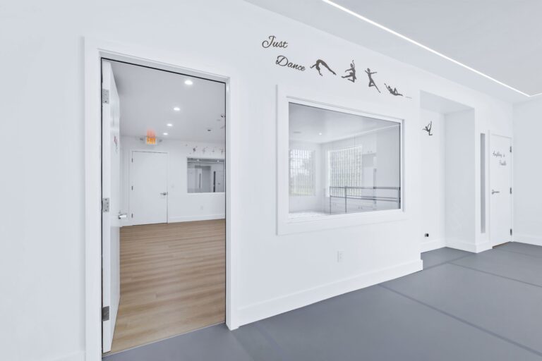 Interior Pro Images 8835 Avalon Blvd-17