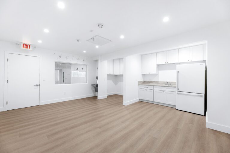 Interior Pro Images 8835 Avalon Blvd-18