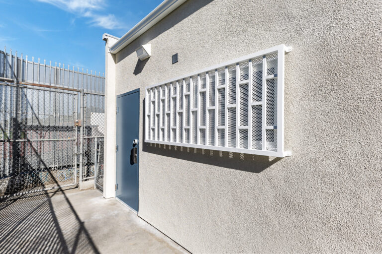 Interior Pro Images 8835 Avalon Blvd-3