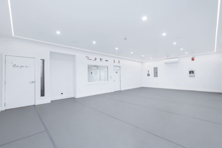 Interior Pro Images 8835 Avalon Blvd-38