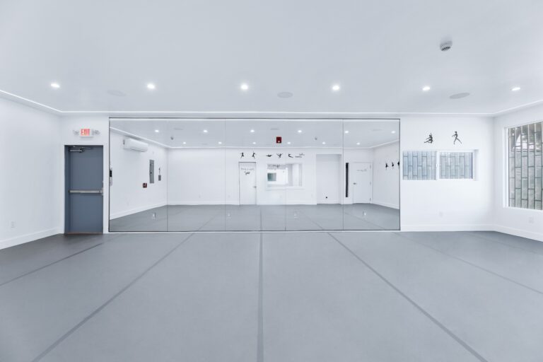 Interior Pro Images 8835 Avalon Blvd-41