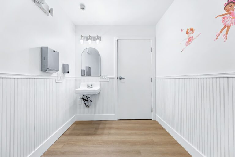 Interior Pro Images 8835 Avalon Blvd-43