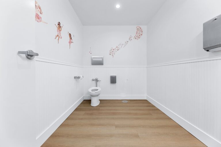 Interior Pro Images 8835 Avalon Blvd-46