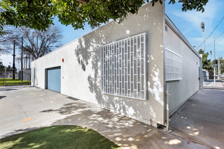 Interior Pro Images 8835 Avalon Blvd-6